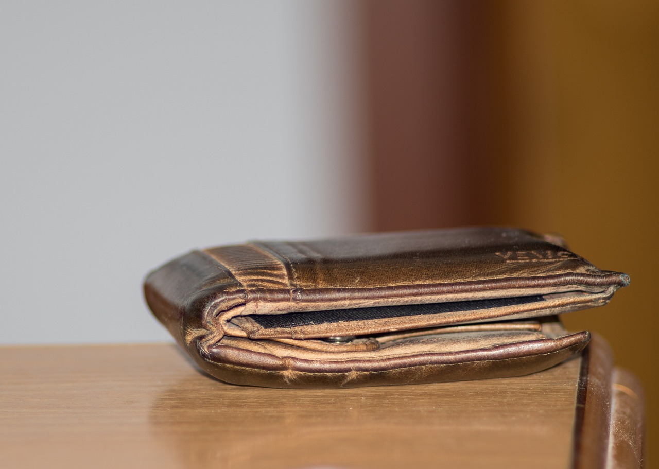 How to Maximize Security Features in Your Wallet